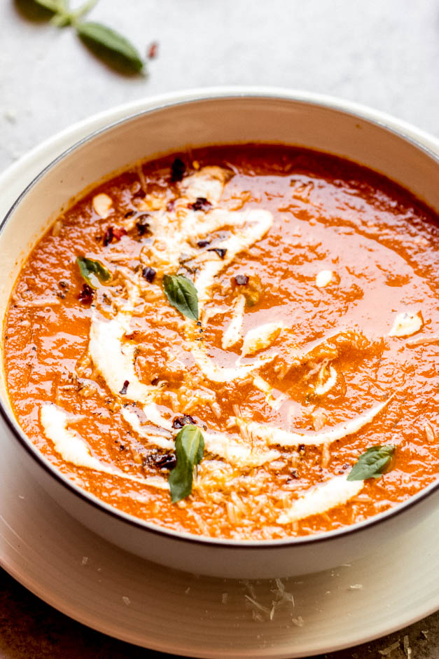 Master the Best Roasted Tomato Basil Soup: Fresh Ingredients